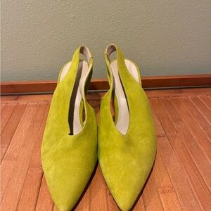 NWOT Lime Green Suede Via Spiga Slingback Pumps